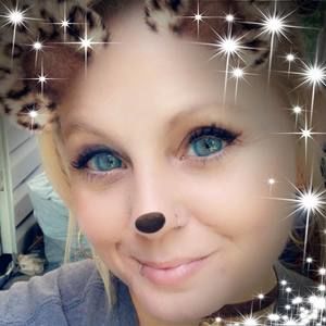 Meet your Posher, Lesley